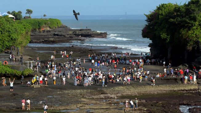 Pariwisata Berkelanjutan di Indonesia 2025: Menjaga Alam Sambil Mendorong Ekonomi Lokal