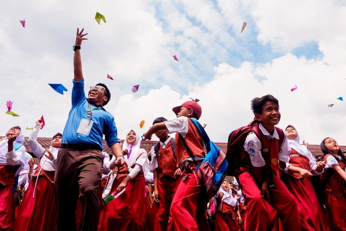 Cara Cek Insentif Guru Honorer 2025 via Info GTK, Simak Syarat dan Aturannya