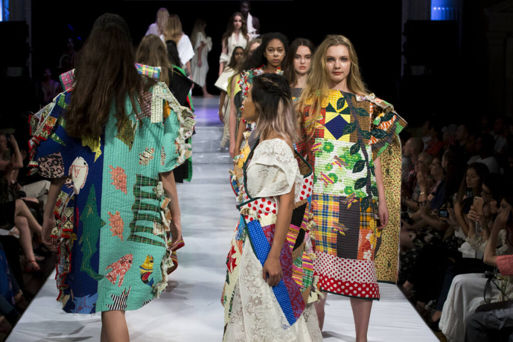 Tren Fashion Berbahan Daur Ulang 2025: Gaya Berkelanjutan yang Makin Diminati