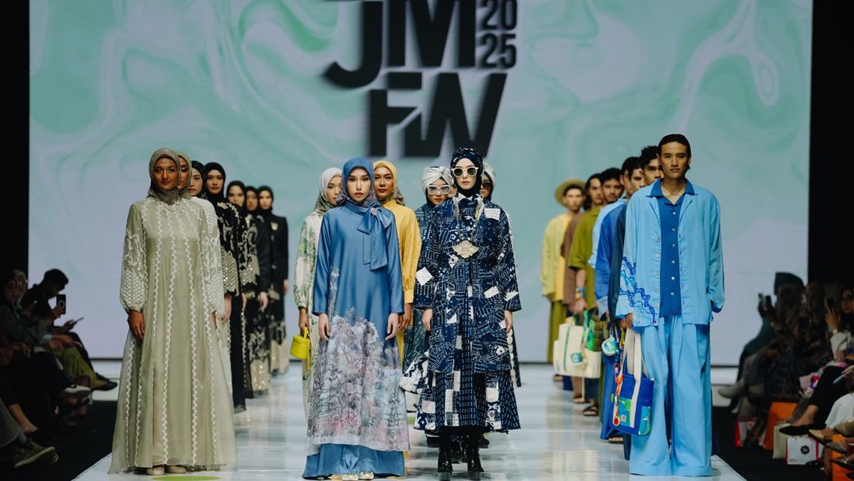 Fashion Muslim Indonesia 2025: Modest Wear, Tren Global, dan Inovasi Digital